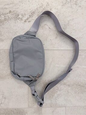 lululemon athletica Light Gray Belt Bag